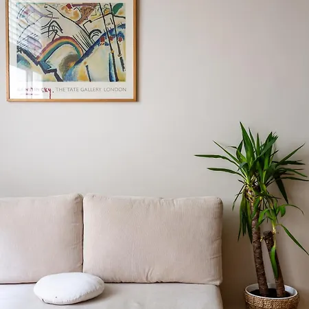 شقة The Charming Saint Honore