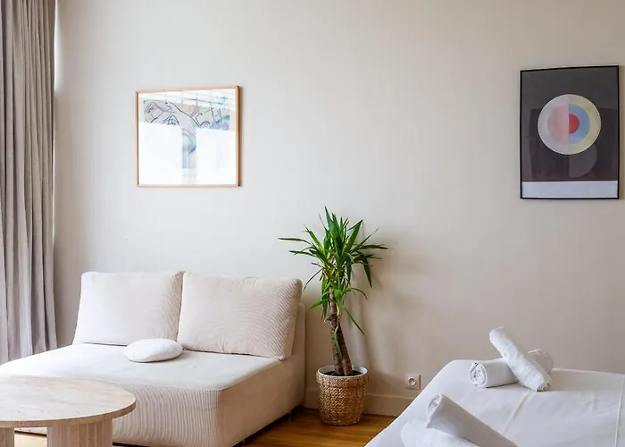 The Charming Saint Honoré *